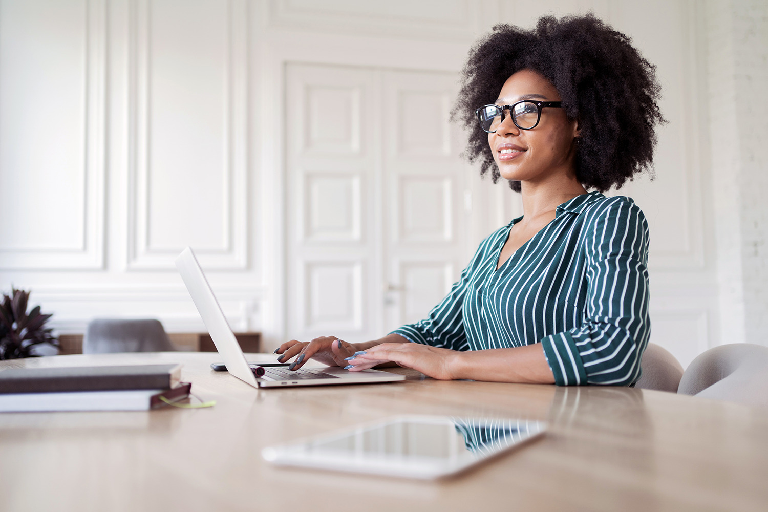 How Administrative Jobs Can Propel New Grads